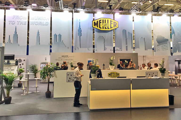 interlift-stand.jpg