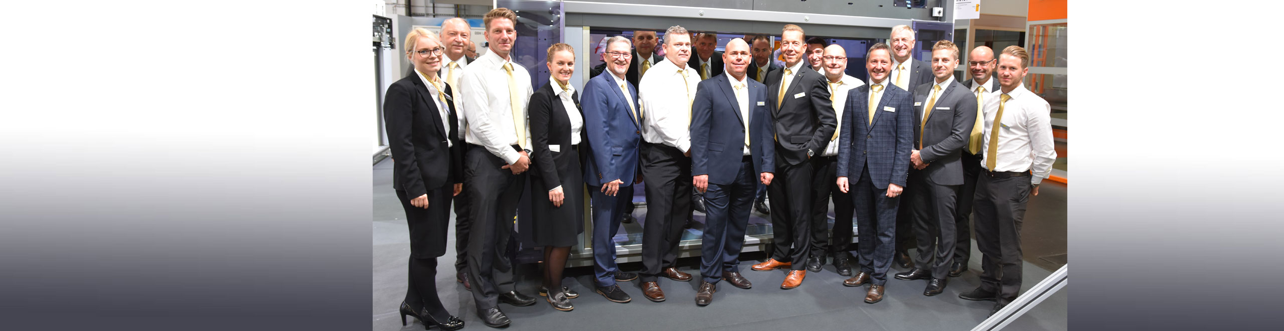 team-vertrieb-2019-2560-660.jpg