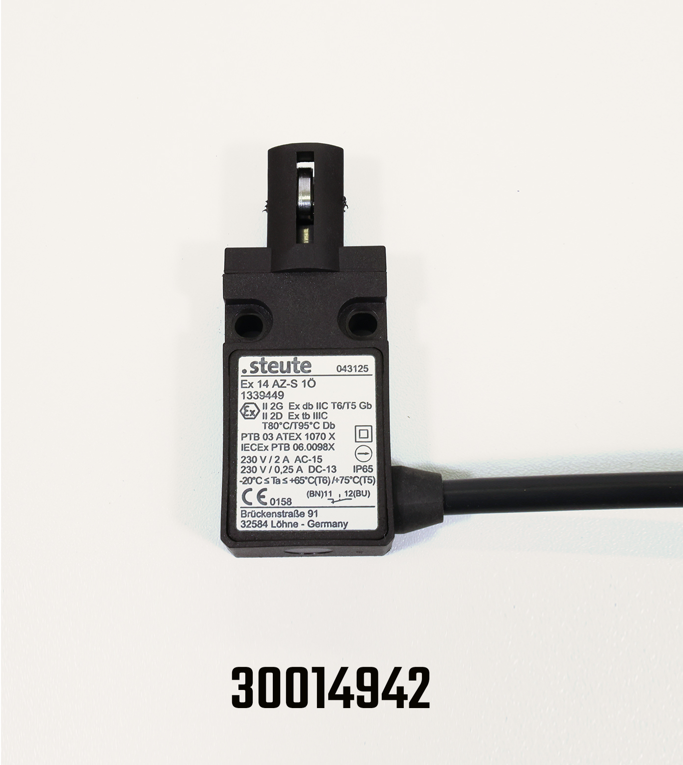 30014942.jpg